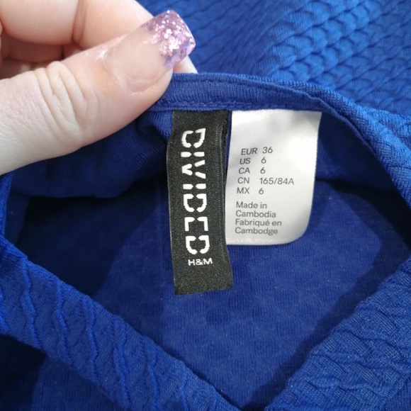 DIVIDED Sexy Open Back Bodycon Minidress NWOT - Picture 5 of 5